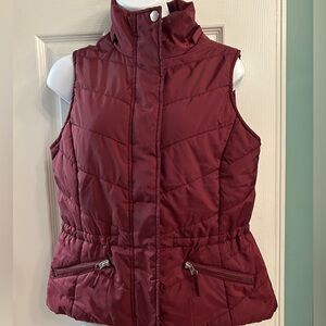 Like New American Rag puffy vest